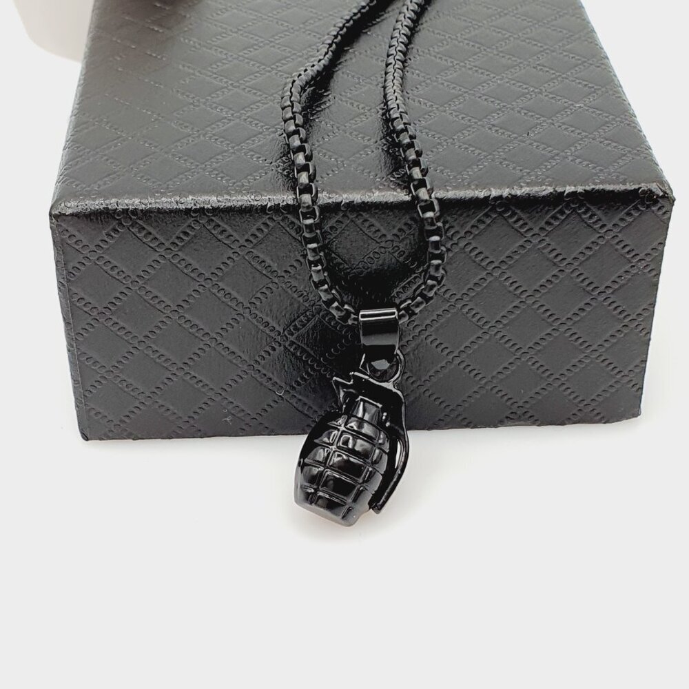 ❤️Custom Unique Hand Grenades Necklace, N90201P114 - Picture 2 of 8